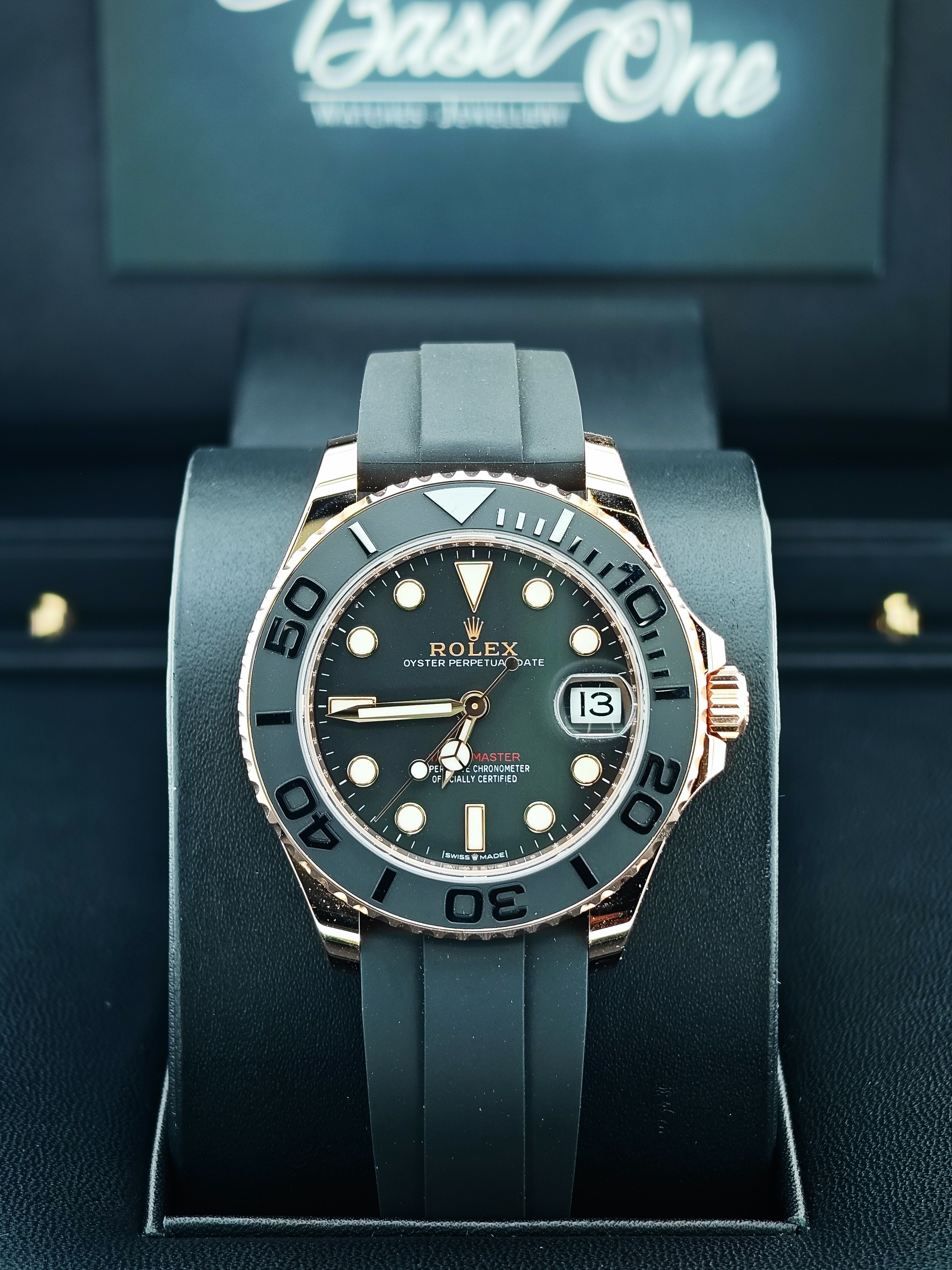 BRAND NEW ROLEX YACHT-MASTER 268655 BLACK OYSTER EVEROSE GOLD 37MM