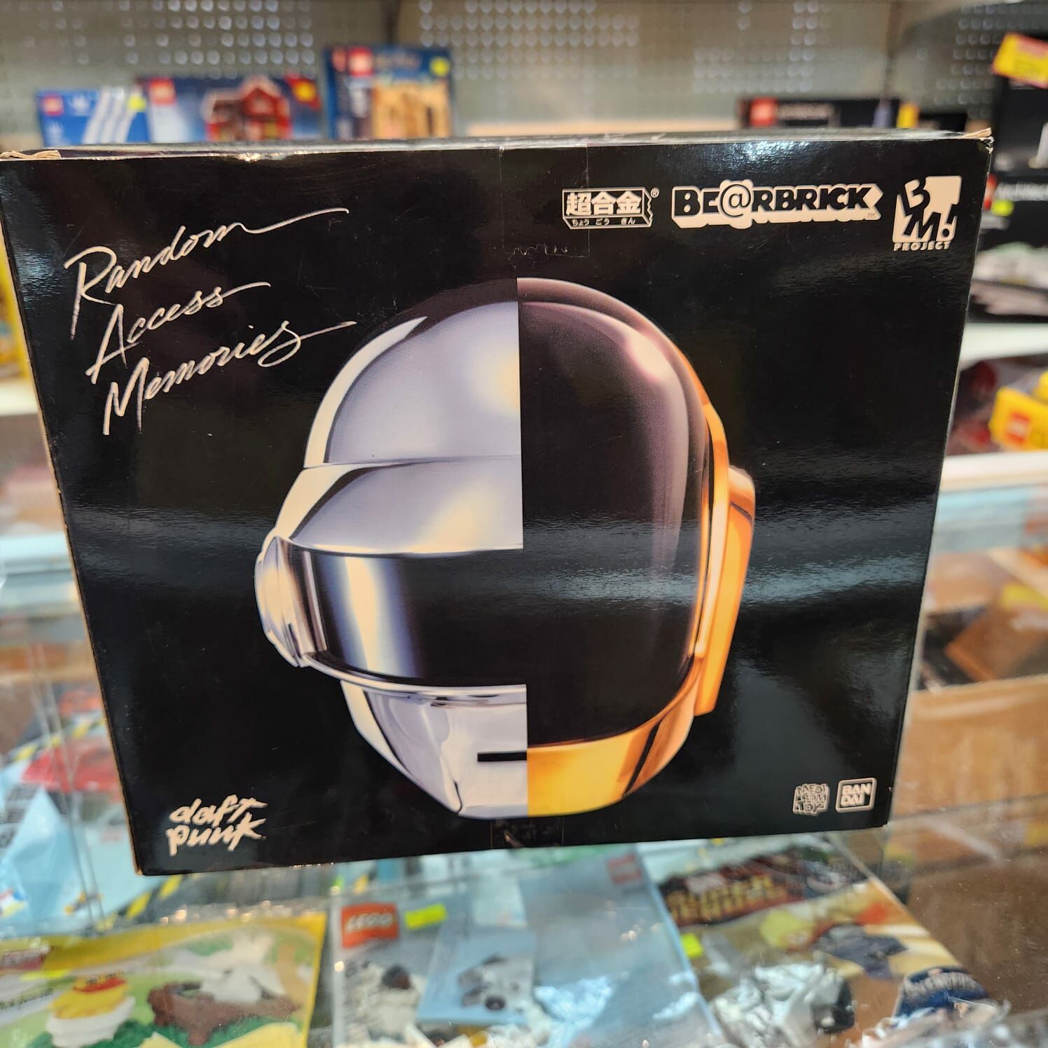 （開封,外盒有小壓紋）Super alloyed BE@RBRICK DAFT PUNK(Random Access Memories Ver.)