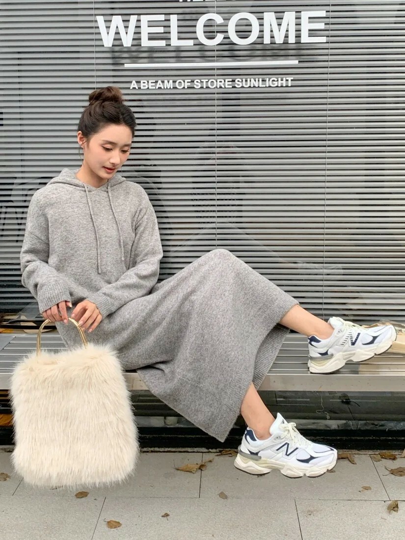 慵懶女子連帽造型針織長洋裝-F / 2色 (Elegant & Love)