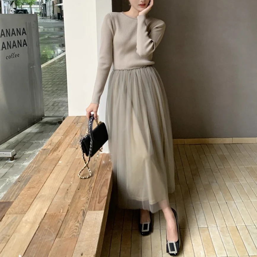 奶茶杏拼接澎澎紗裙圓領長洋裝S-M (Elegant & Love)