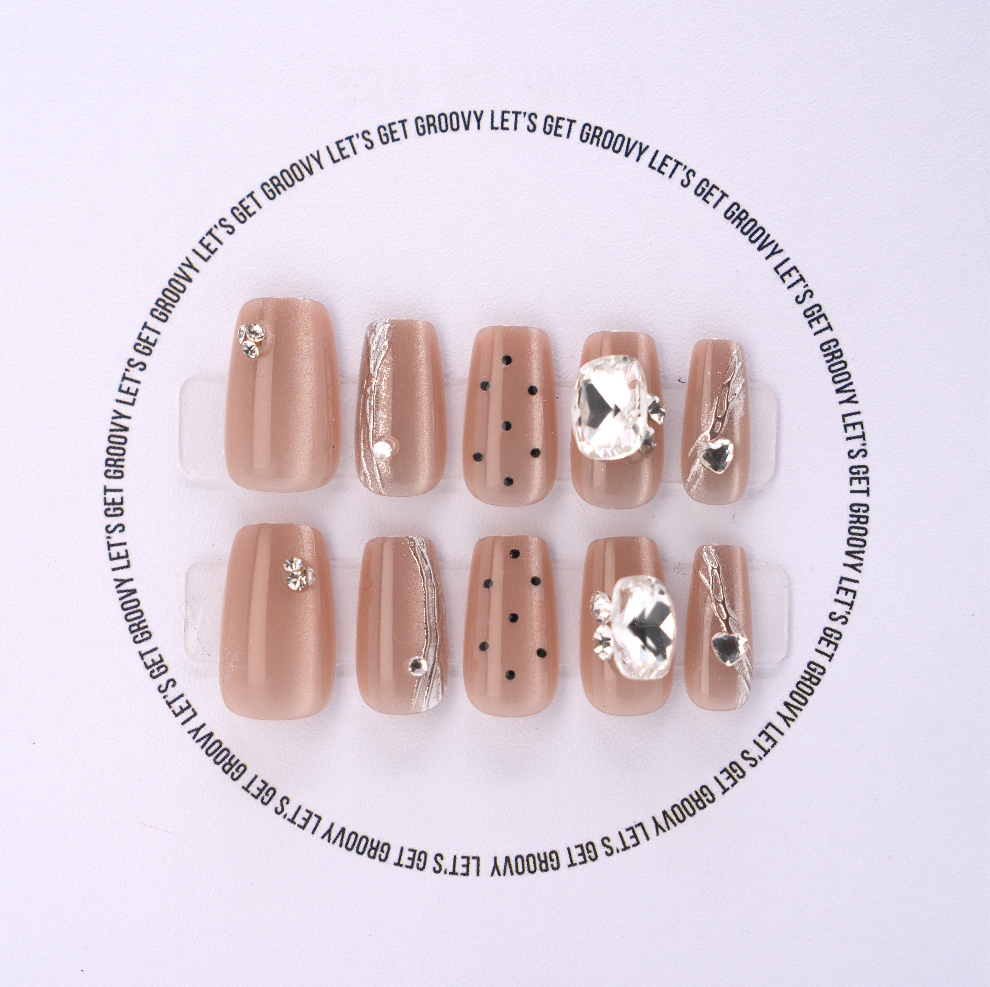 Slay ︳Nude Cat Eye。Dot Print with Diamond Charms