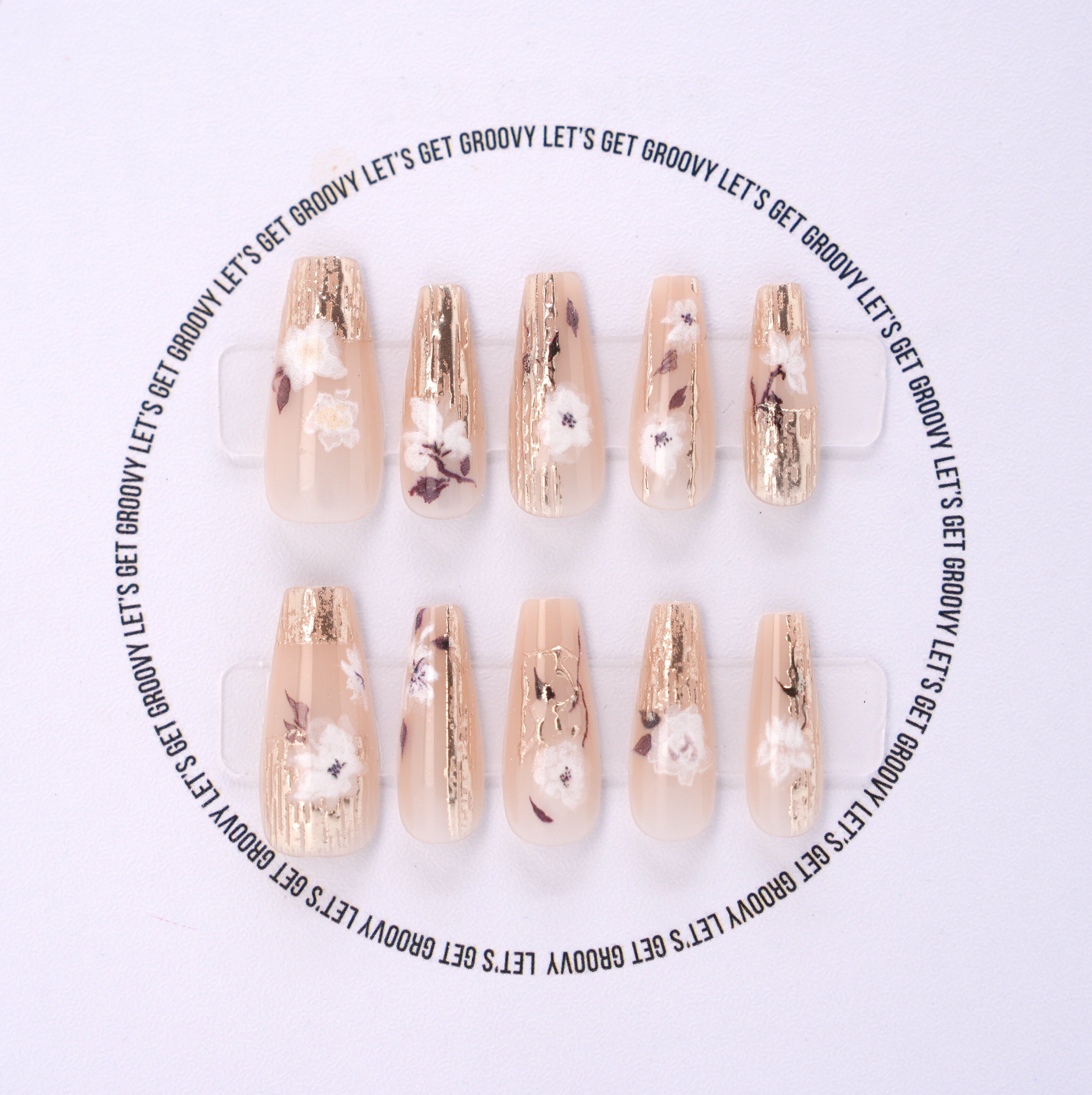 Slay | Beige。Golden Line with White Rose Pattern