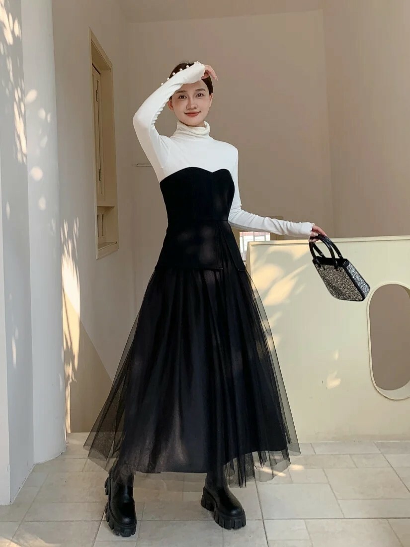 浪漫女子桃心領拼接紗裙長洋裝S-M (Elegant & Love)