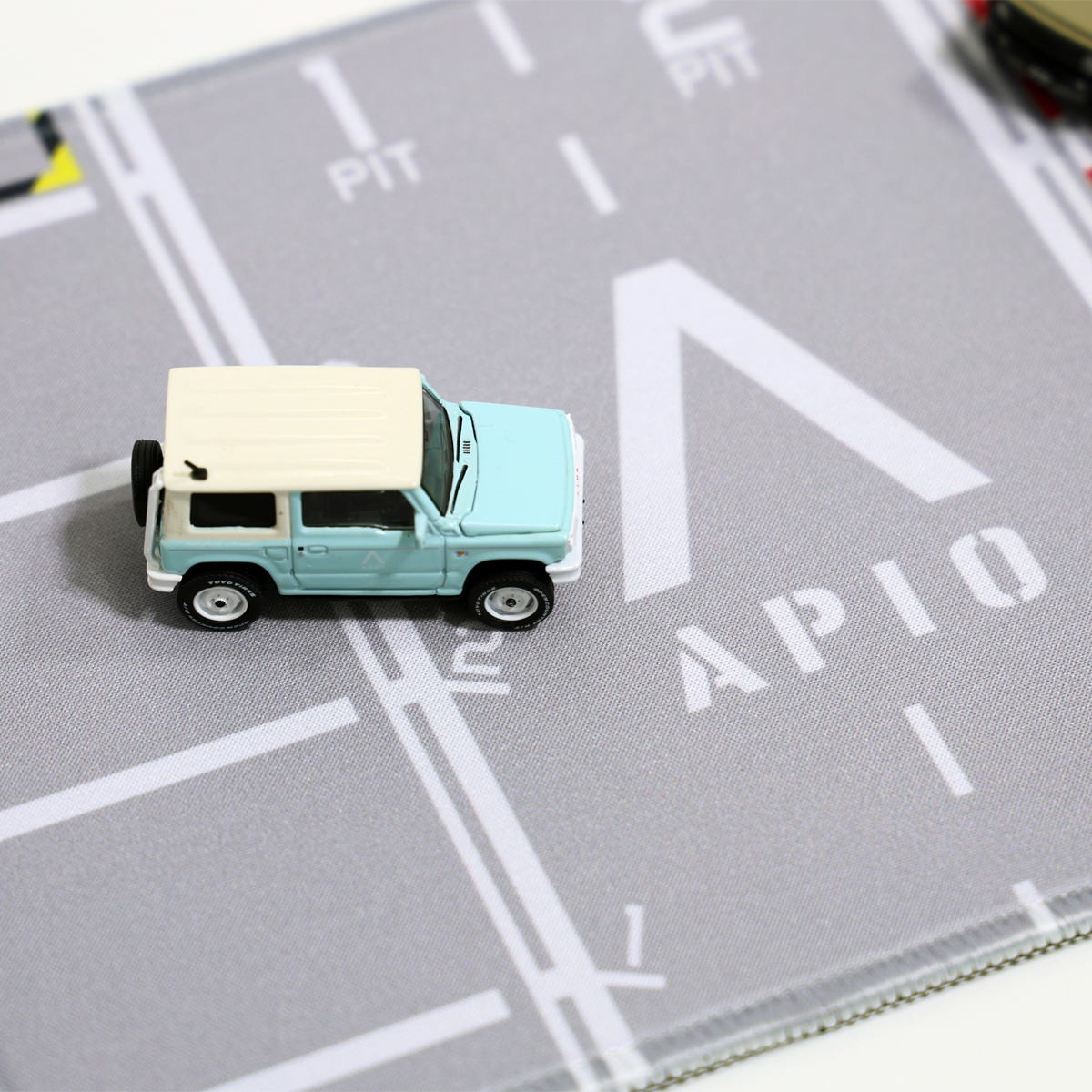 APIO PARKING 停車場1/64模型場景組 可當滑鼠墊