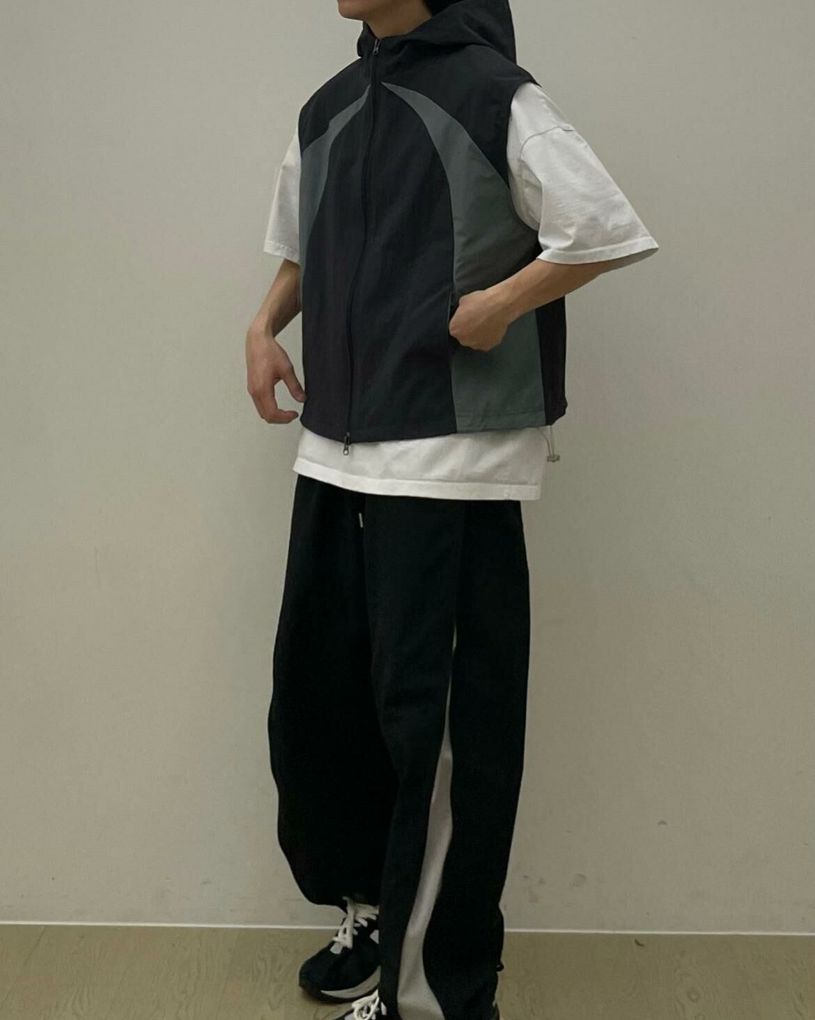 拼色連帽拉鍊背心褸 EASY-025V