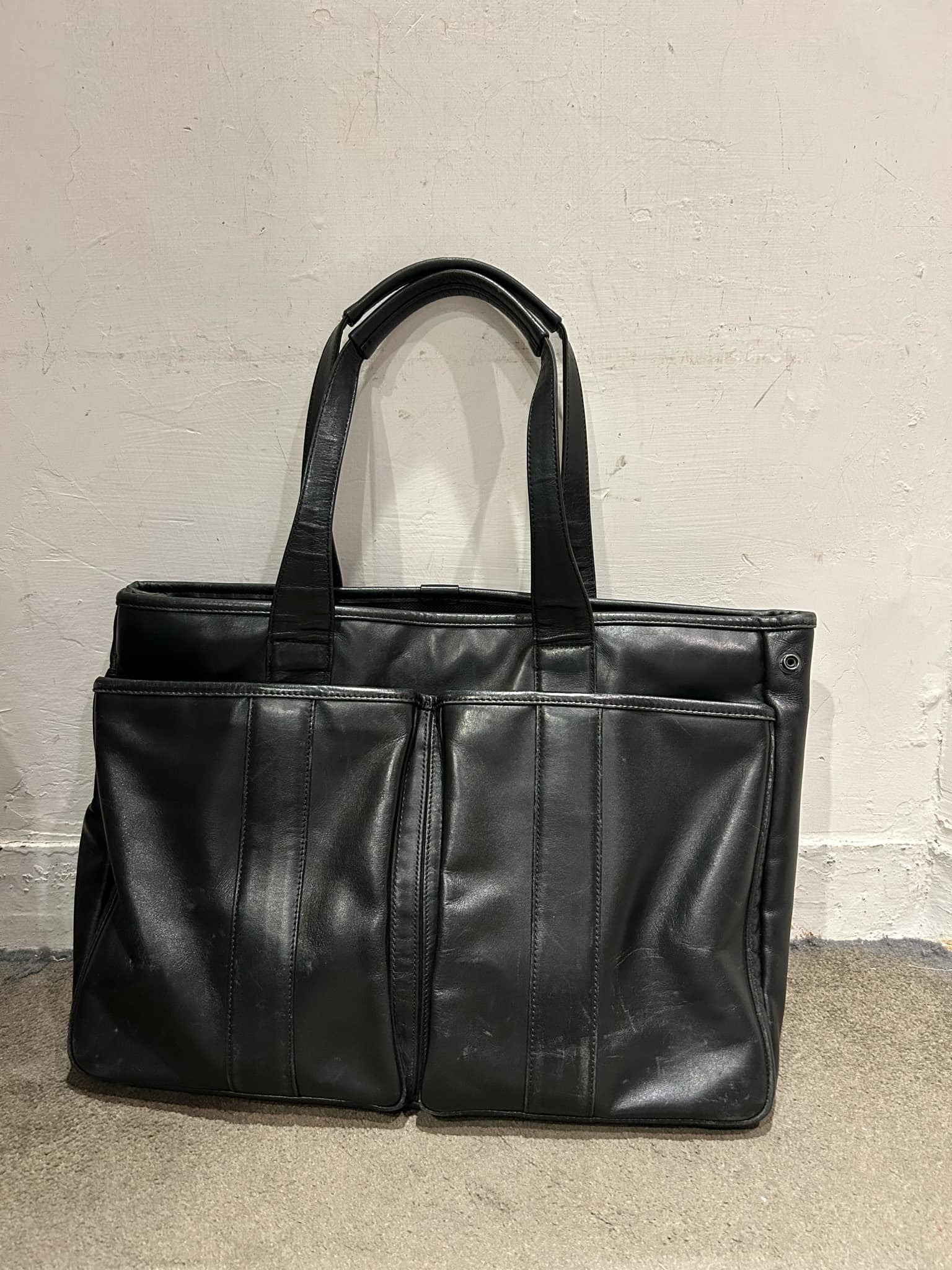 2000s LUGGAGE LABEL Leather Bag Made in Japan