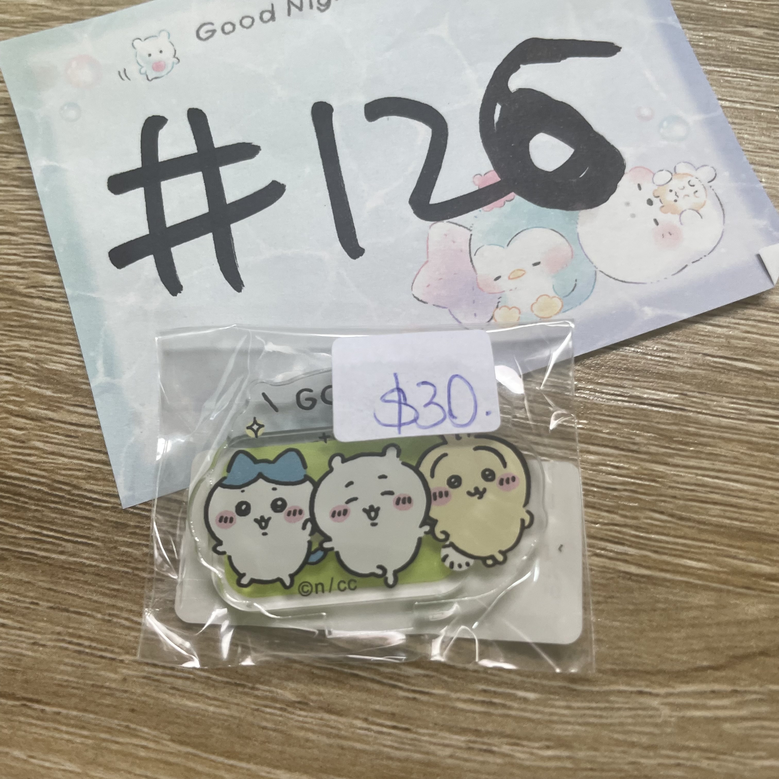 CHIIKAWA  三人 立牌#126