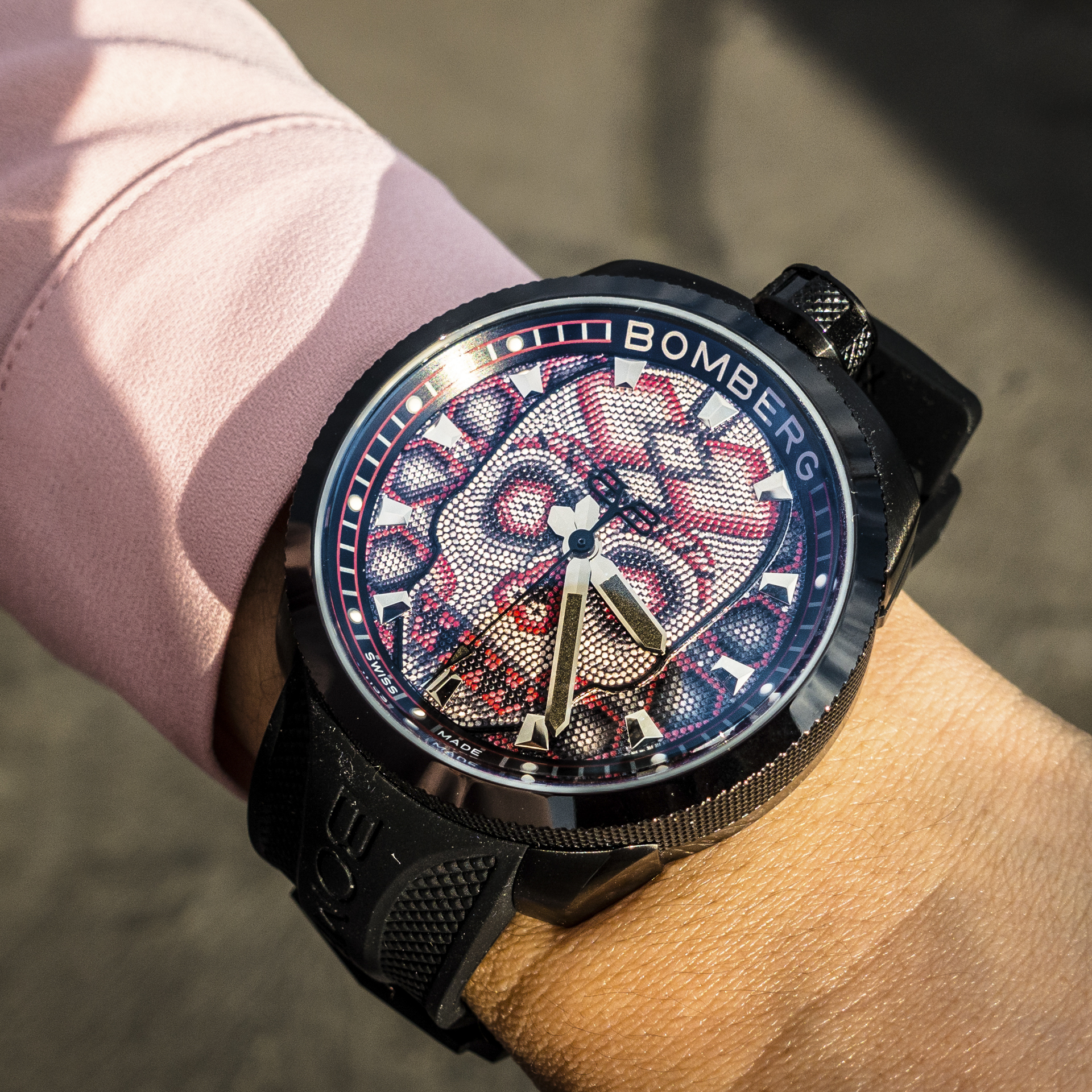 BOLT-68 系列 黑紅珍珠骷髏