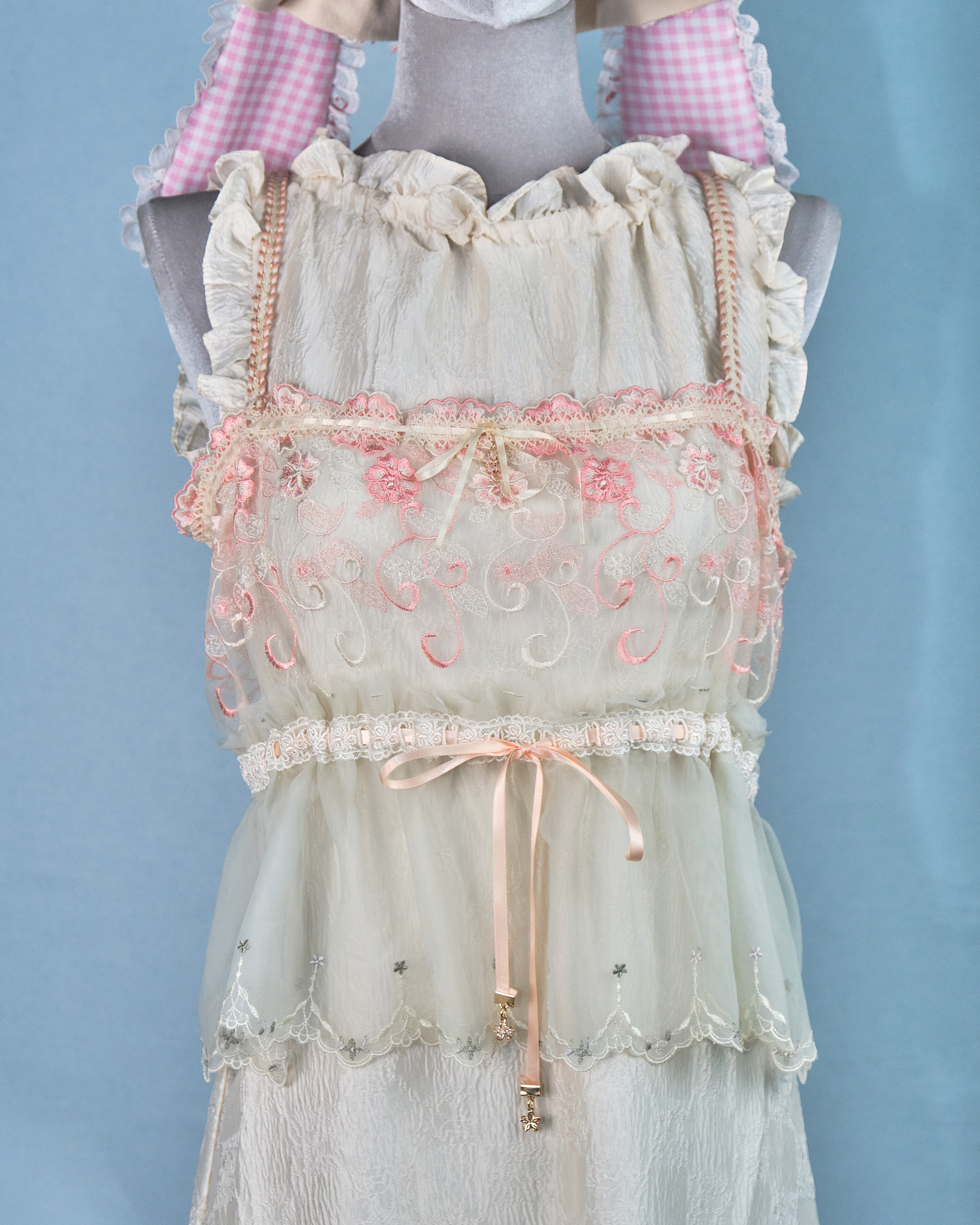 11266 The Tale About Garden Girl～Pink and Green Laced Top