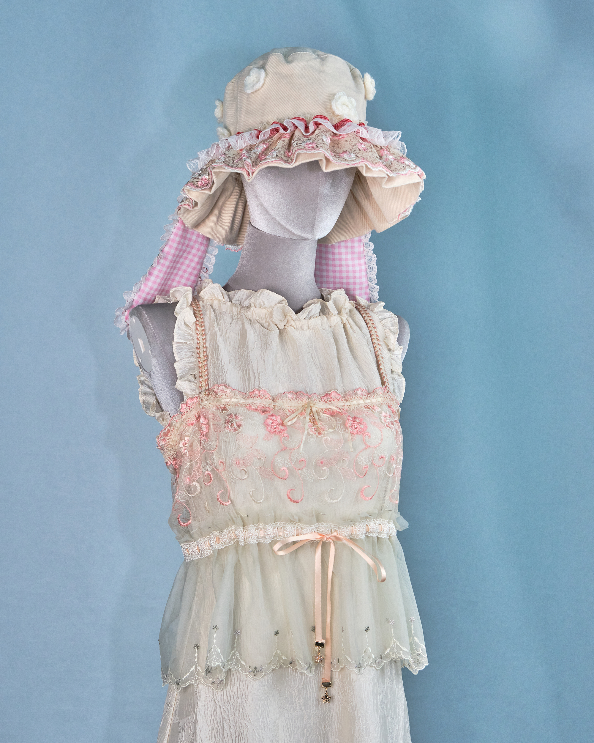 11266 The Tale About Garden Girl～Pink and Green Laced Top