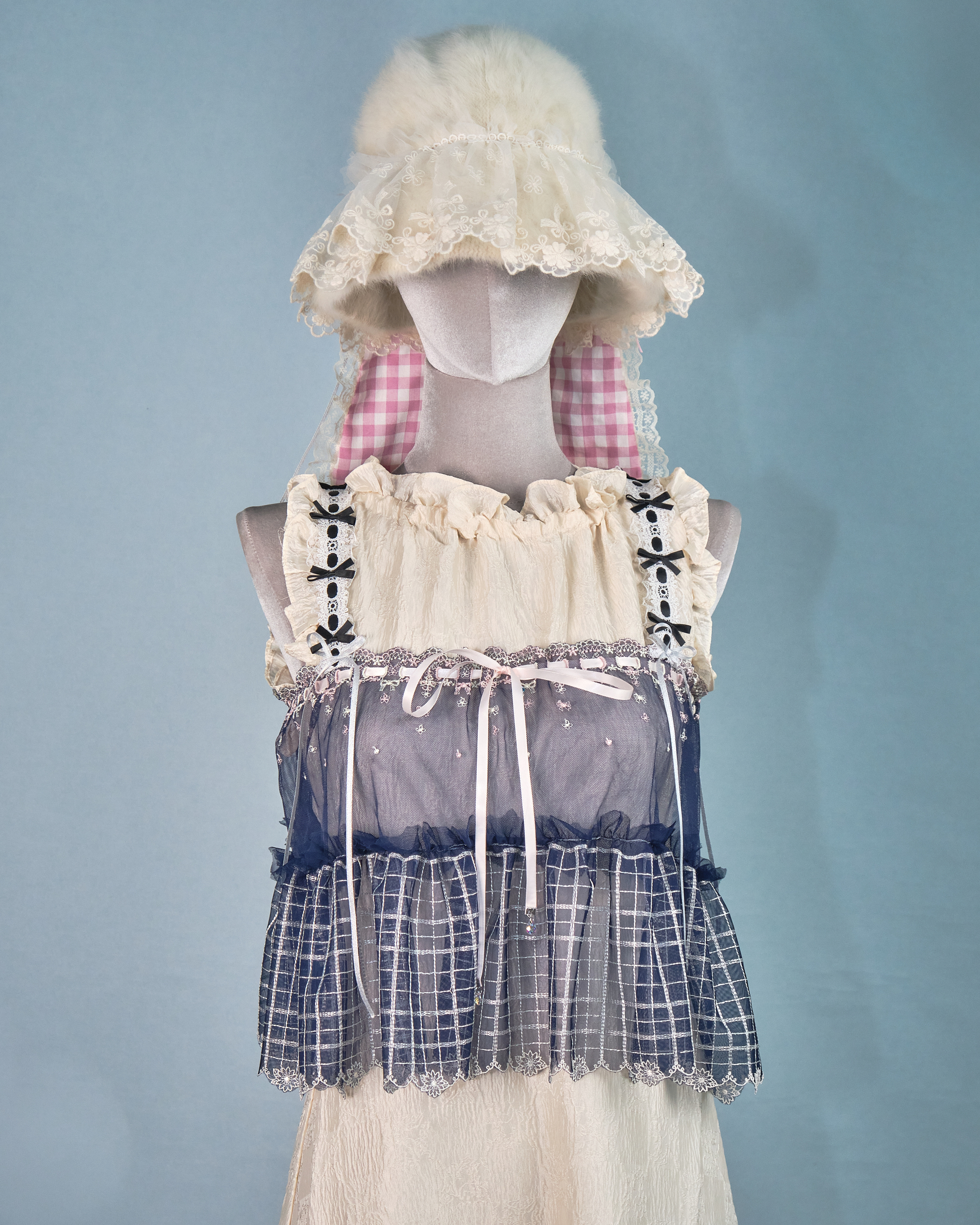 11265 The Tale About Garden Girl～Dark Blue  Laced Top