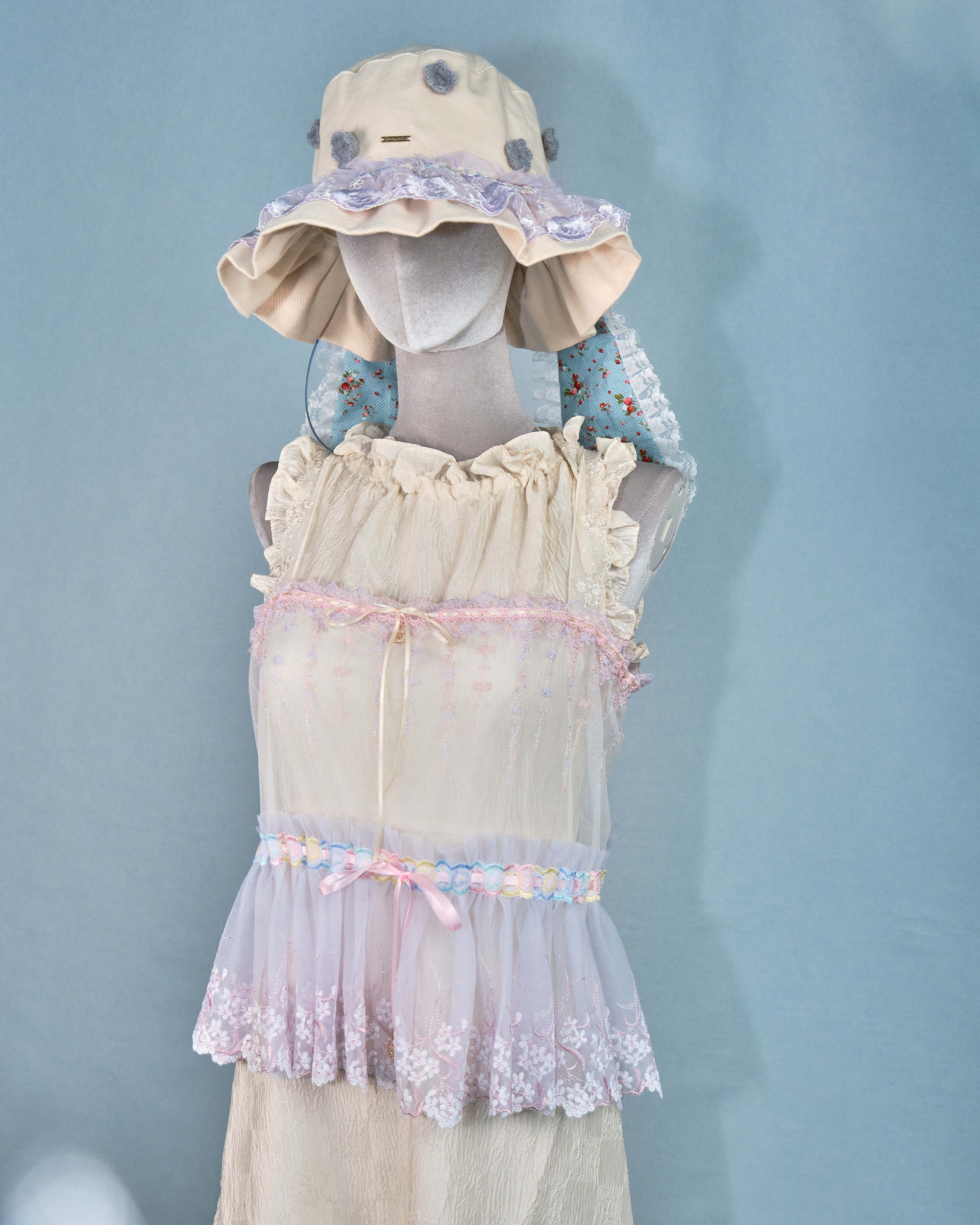 11264 The Tale About Garden Girl～Pastel Purple Laced Top