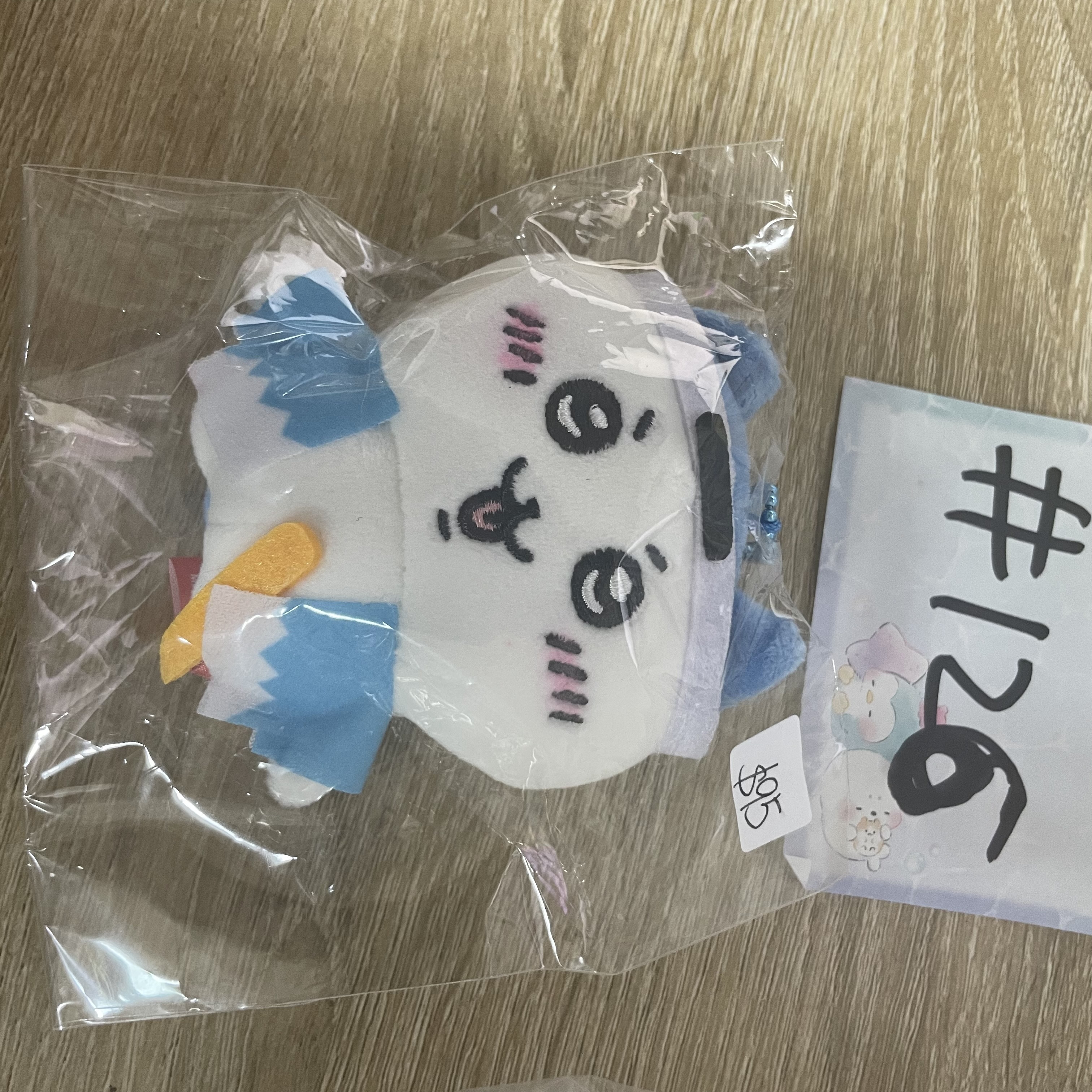 CHIIKAWA 八字貓 公仔 #126