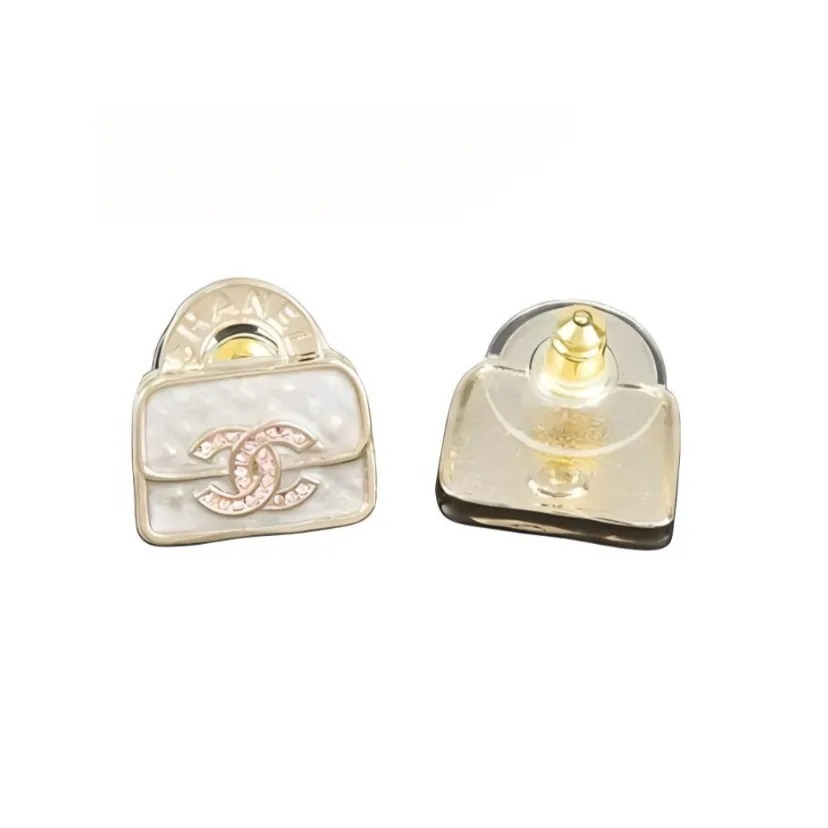 CHANEL Logo 手袋設計 合金耳環 金色