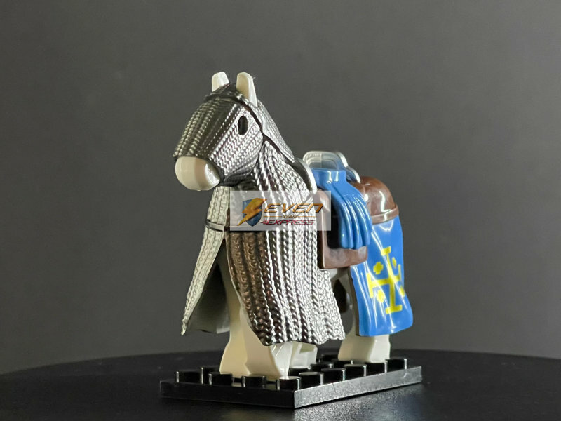 Custom minifig : Medival Knight Blue Horse