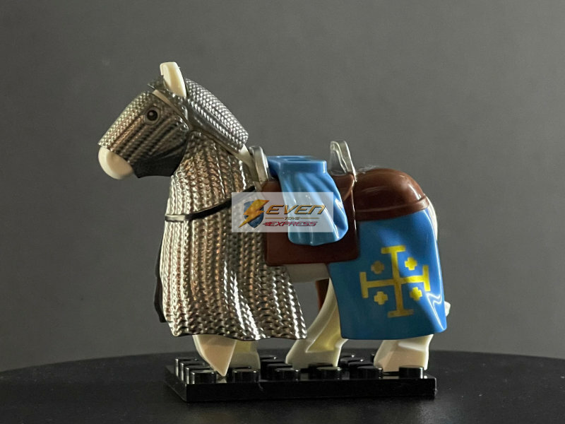 Custom minifig : Medival Knight Blue Horse