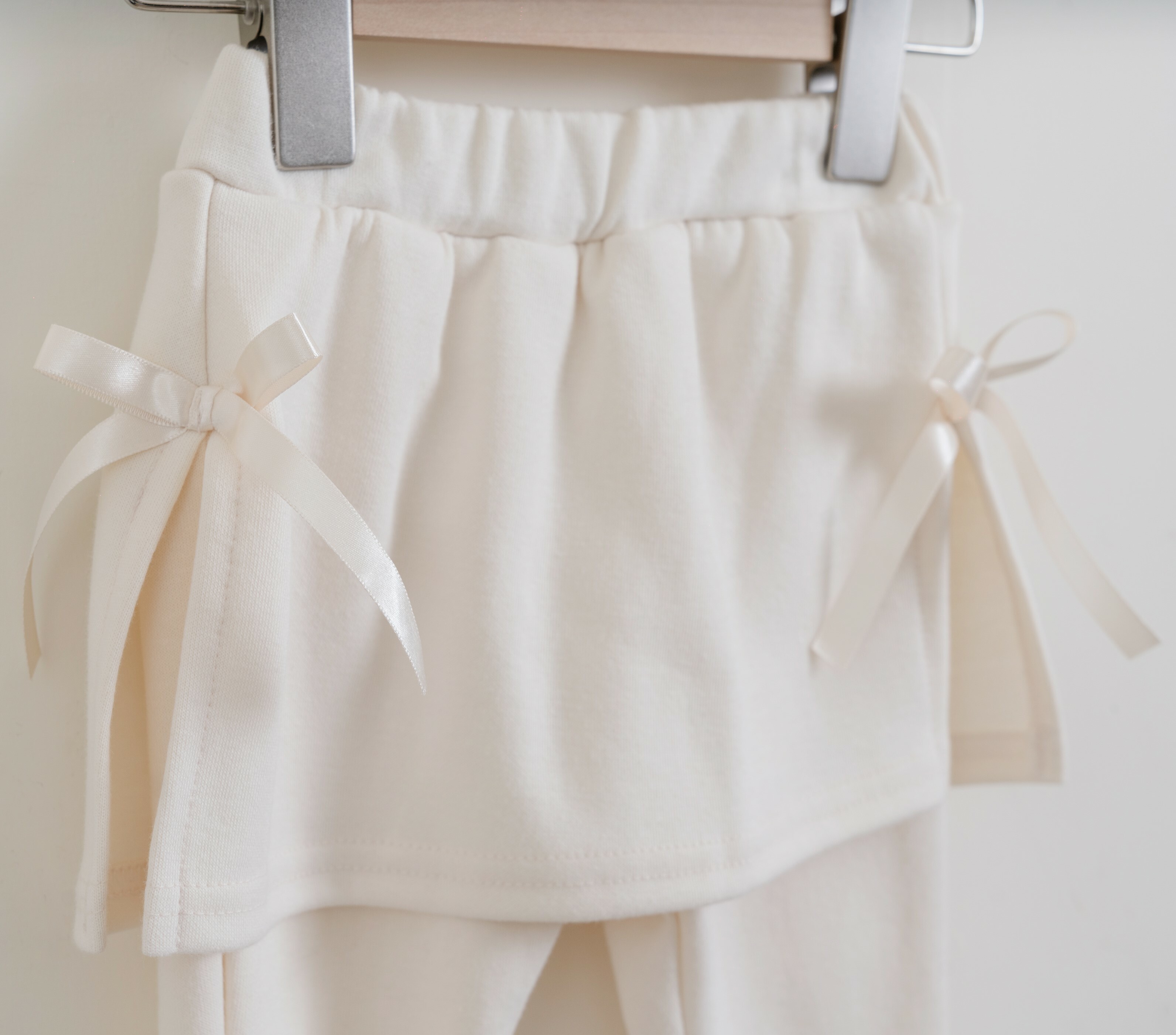 韓國 Aosta - 秋款蝴蝶結喇叭褲-杏色蝴蝶結