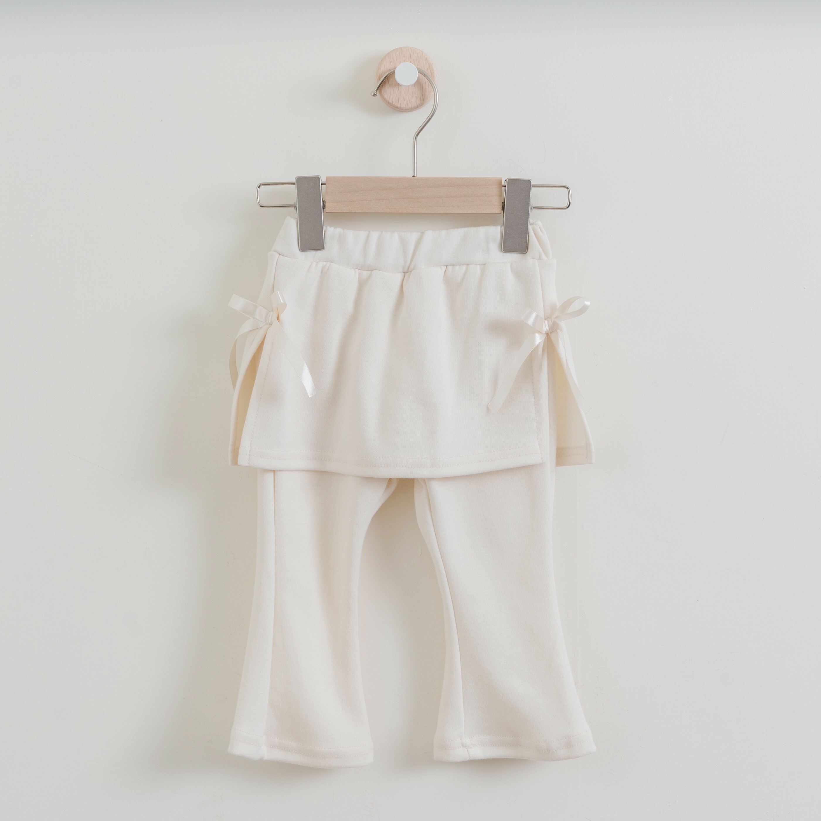 韓國 Aosta - 秋款蝴蝶結喇叭褲-杏色