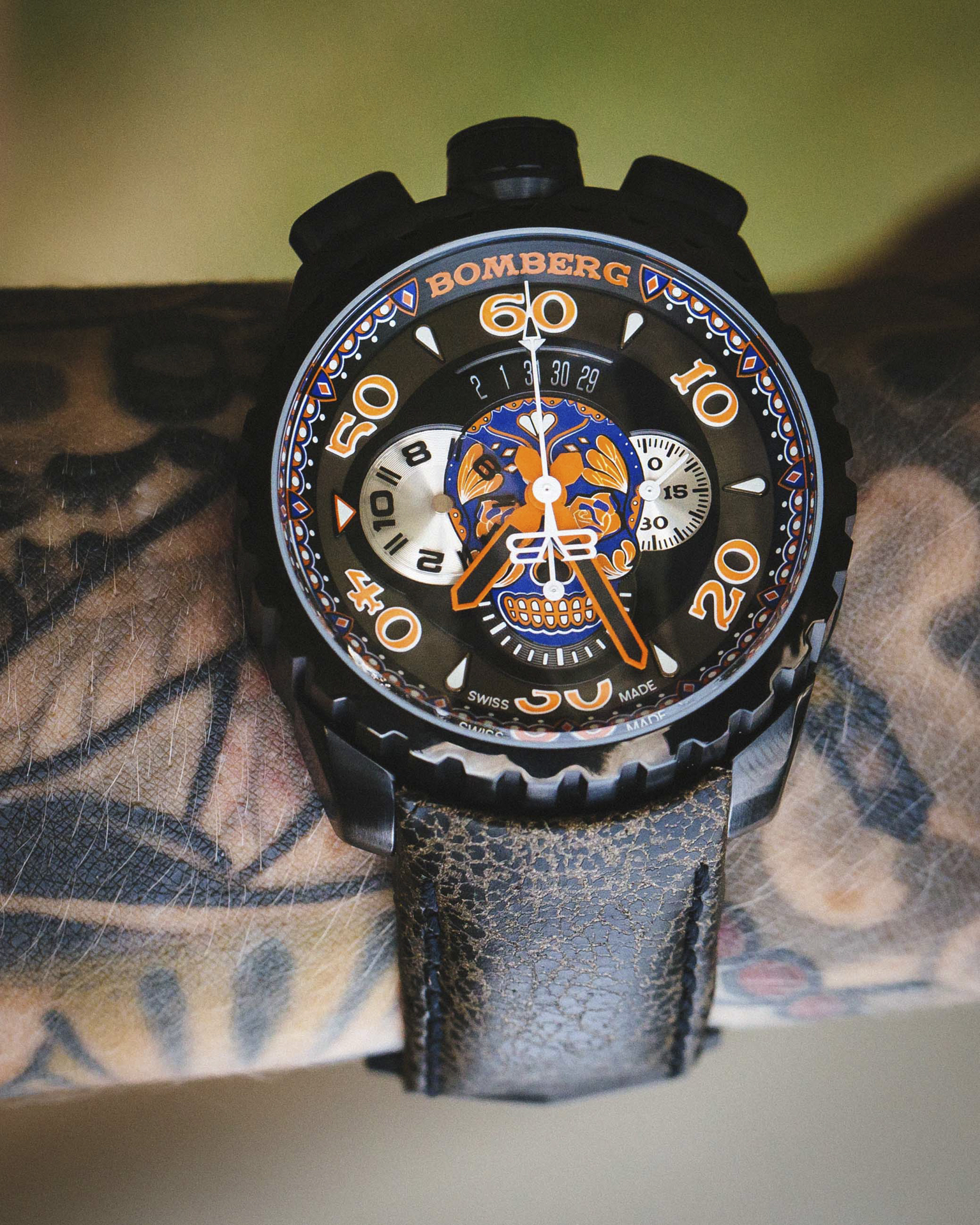 BOLT-68系列 藍骷髏計時碼錶