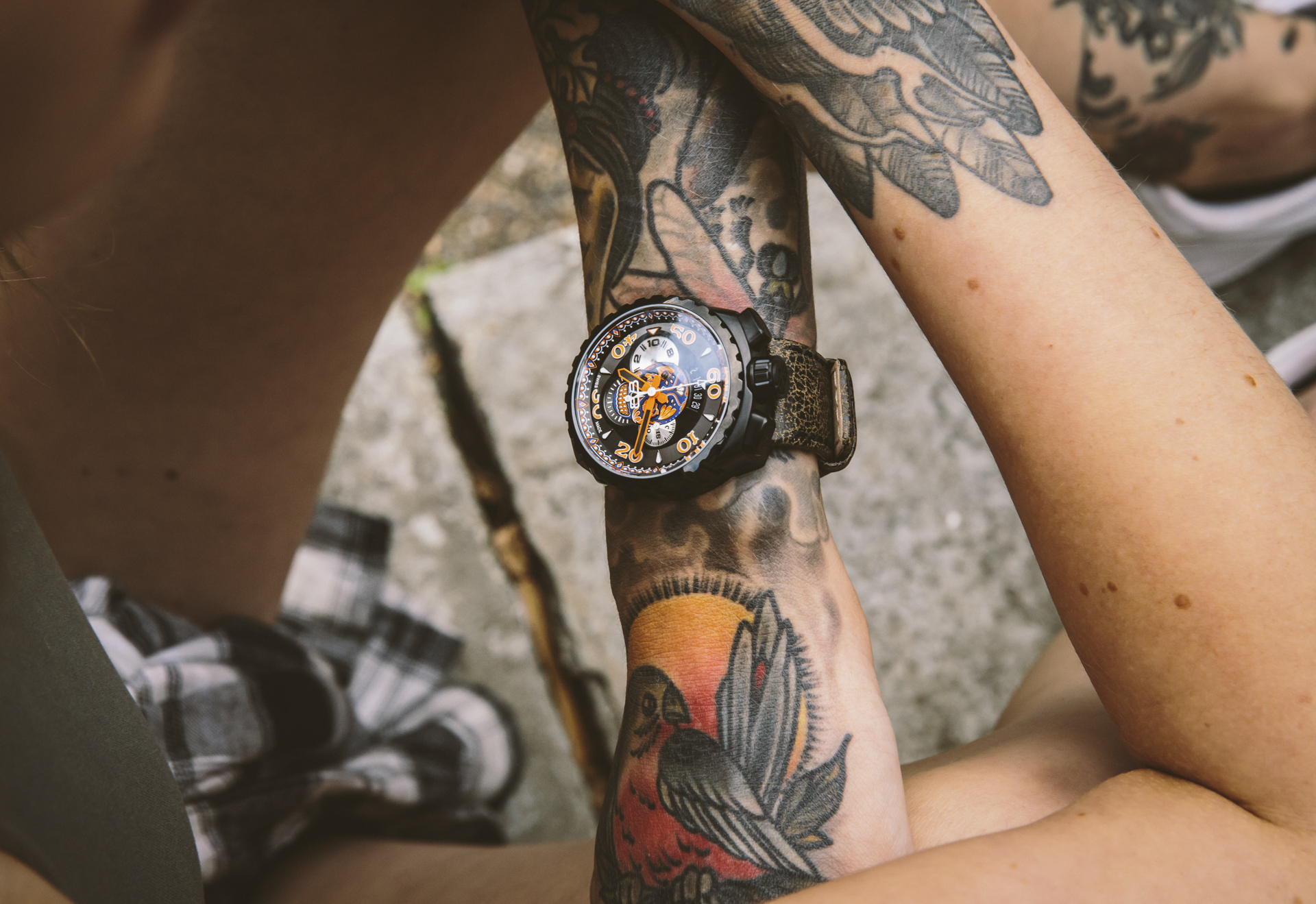 BOLT-68系列 藍骷髏計時碼錶