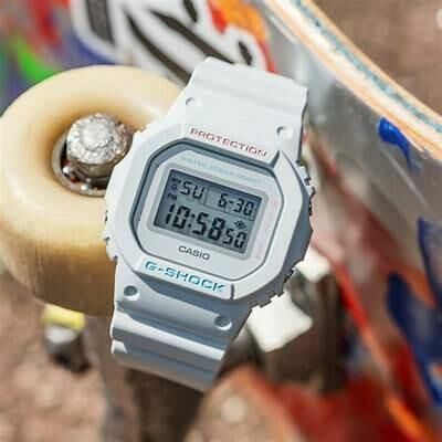Casio G-Shock DW-5600SC-8 手錶 (香港行貨)