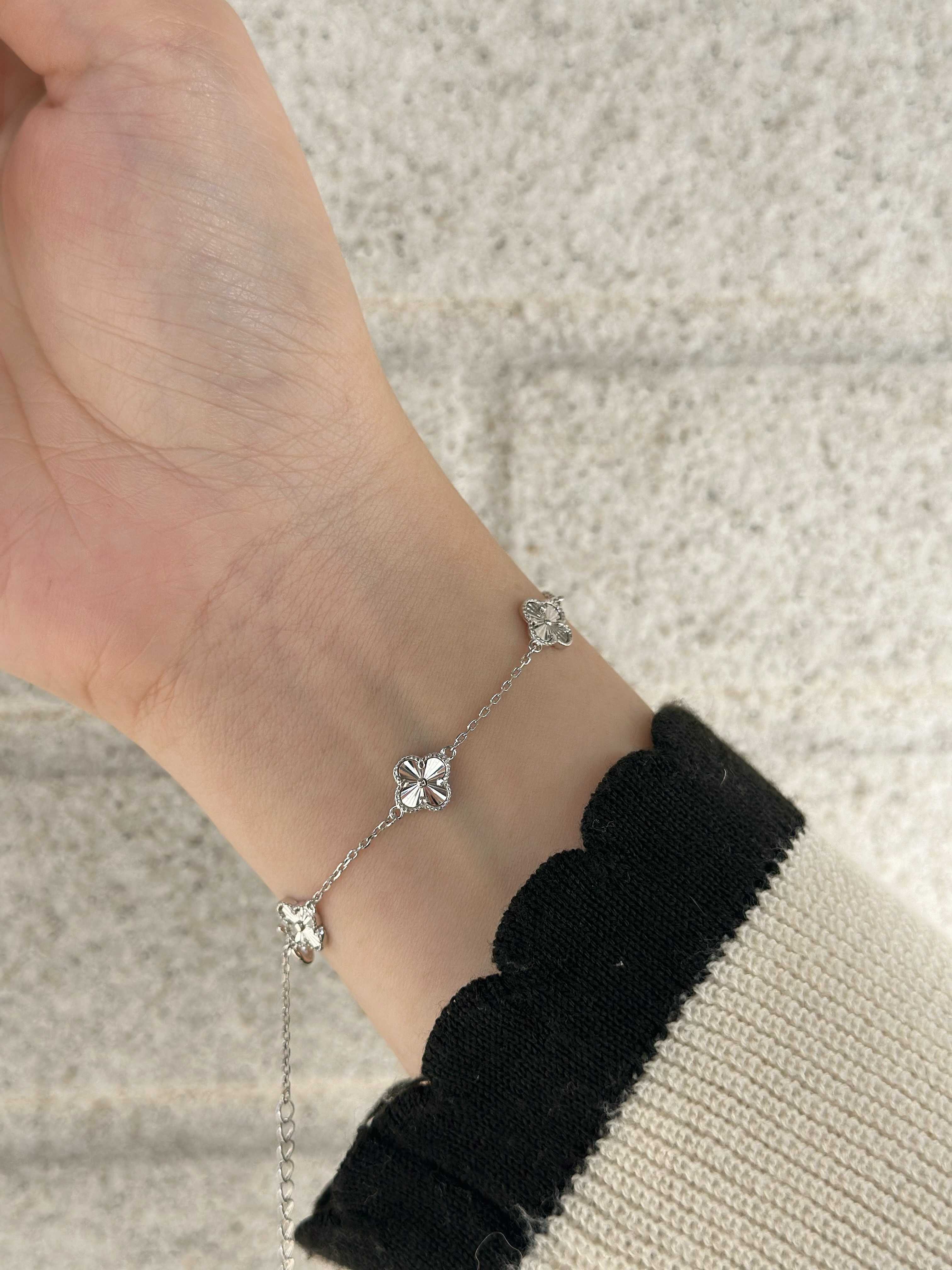 B08【輕奢】分布式切割四葉草純銀手鍊