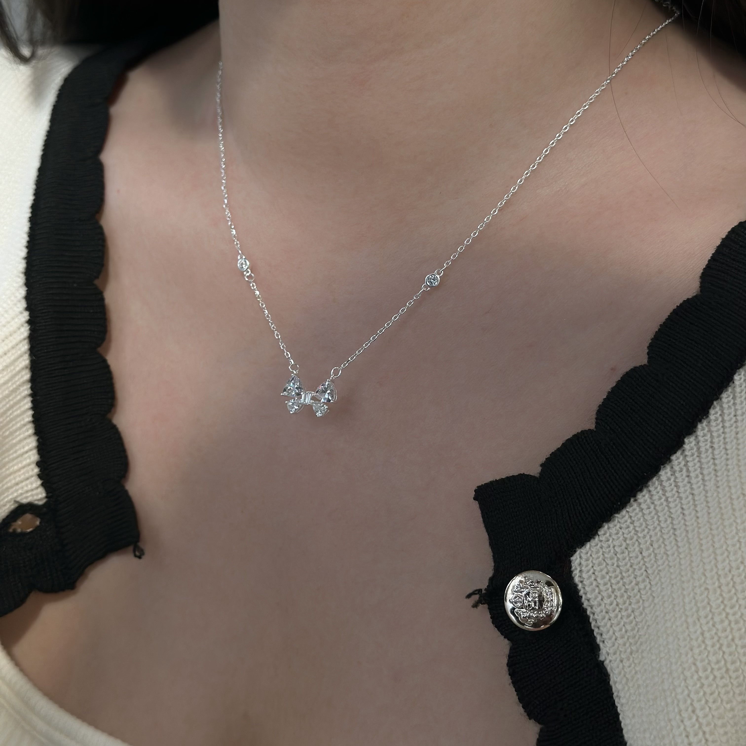 B12鋯石蝴蝶結小鑽純銀鎖骨鏈