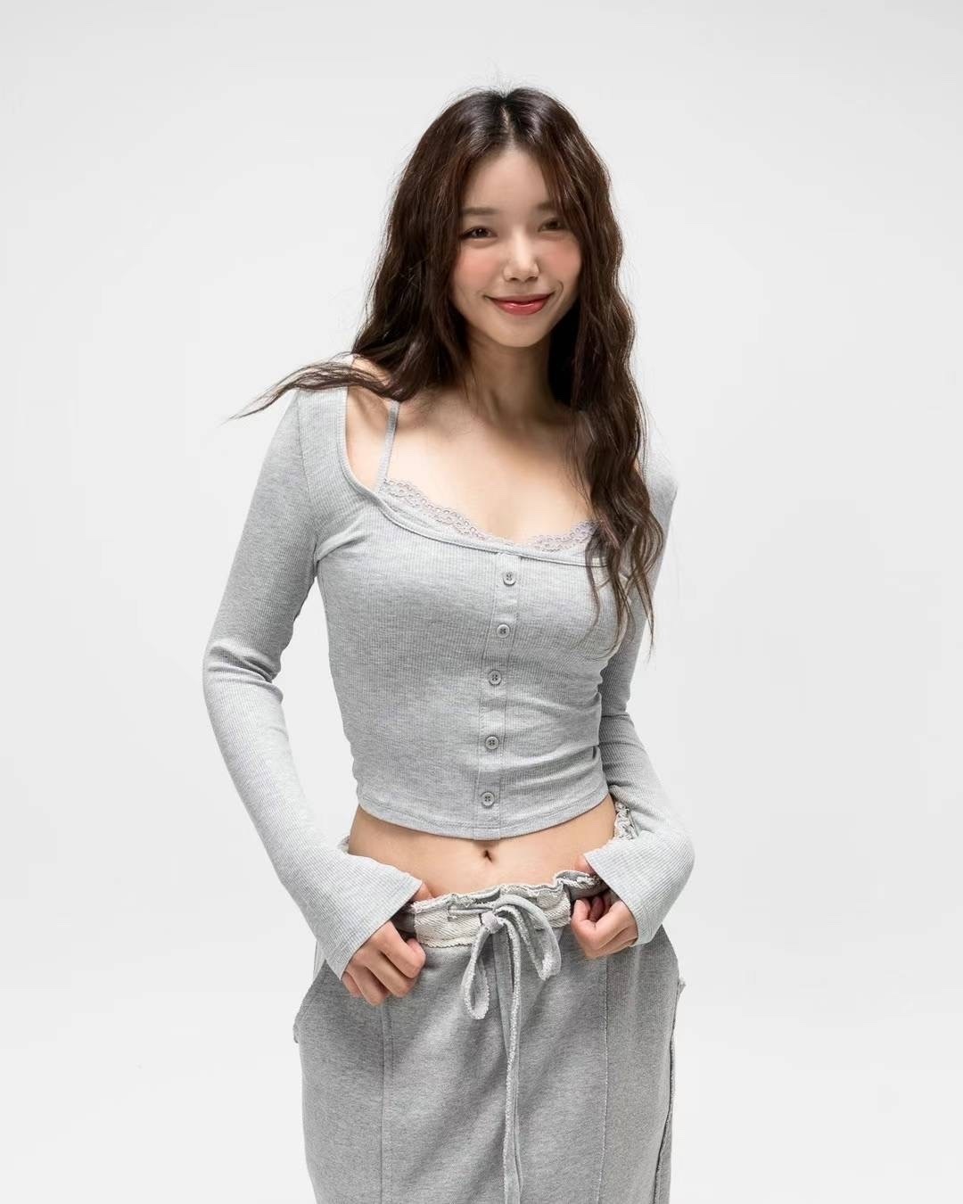 KR ELIZABETH LACE TOP (4 COLORS)