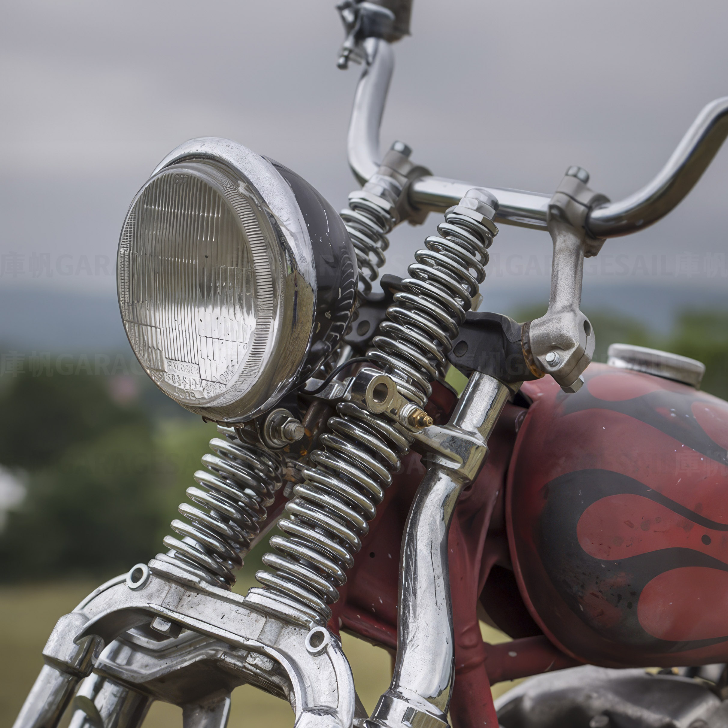 5.75吋圓 下鎖式 大燈 凸殼(美規) 消光黑銀框