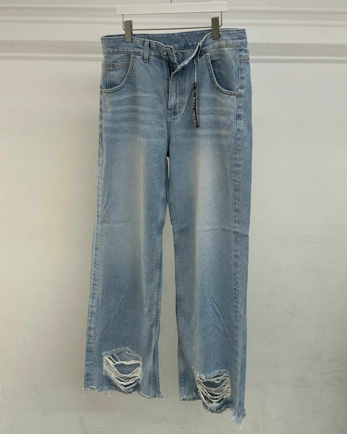 洗水破洞鬆身牛仔褲 WELL DONE-078P