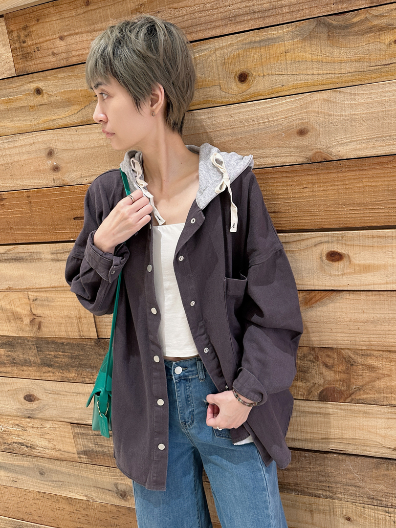 Oversize減齡連帽外搭