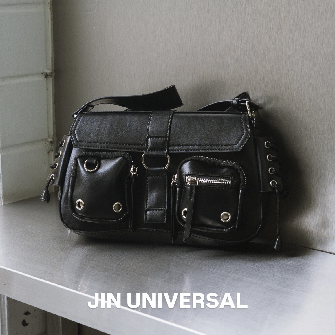 JIN UNIVERSAL 皮革金屬機車包