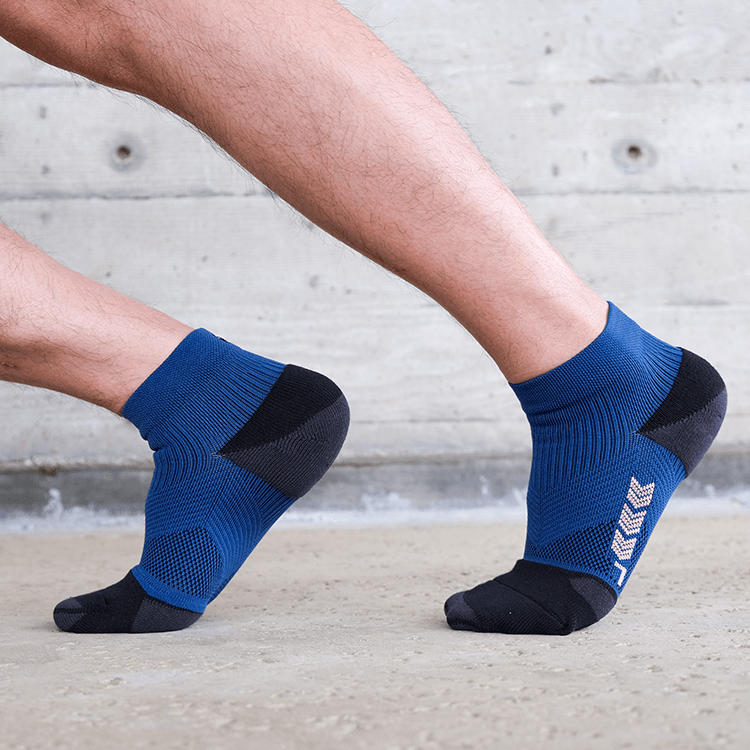 CHEGO Men's Barefoot Running Quarter Socks, blue