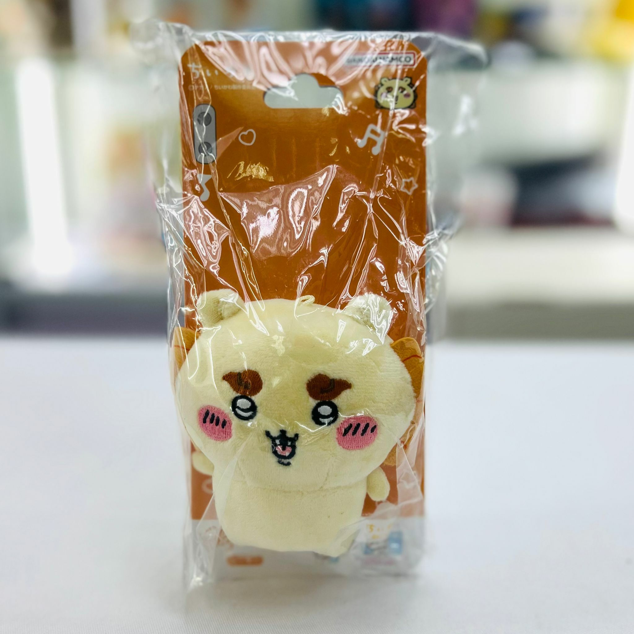 Chiikawa Shisa Play Charm Smartphone Stand Detachable Mascot