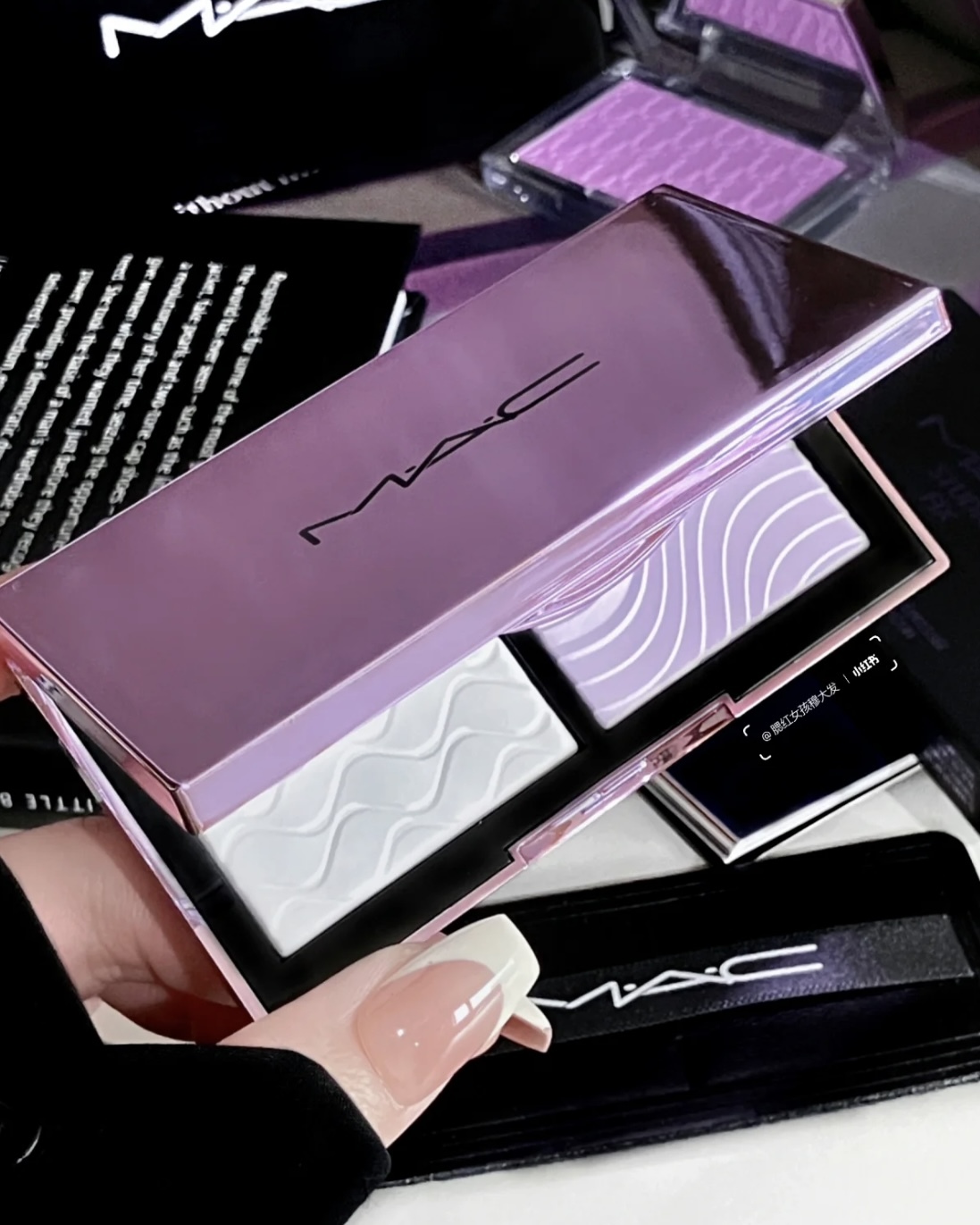 MAC口袋雙色濾鏡蜜粉餅 / 紫白餅