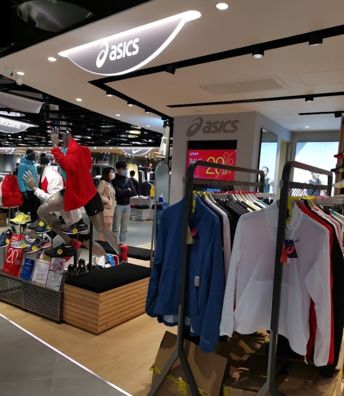 ASICS Sogo Causeway Bay