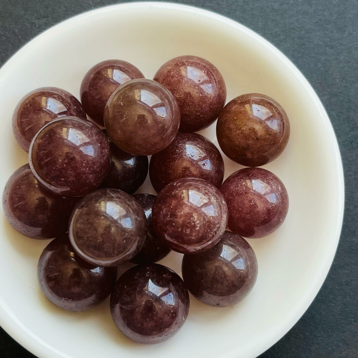 [原石] 草莓晶 水晶小球