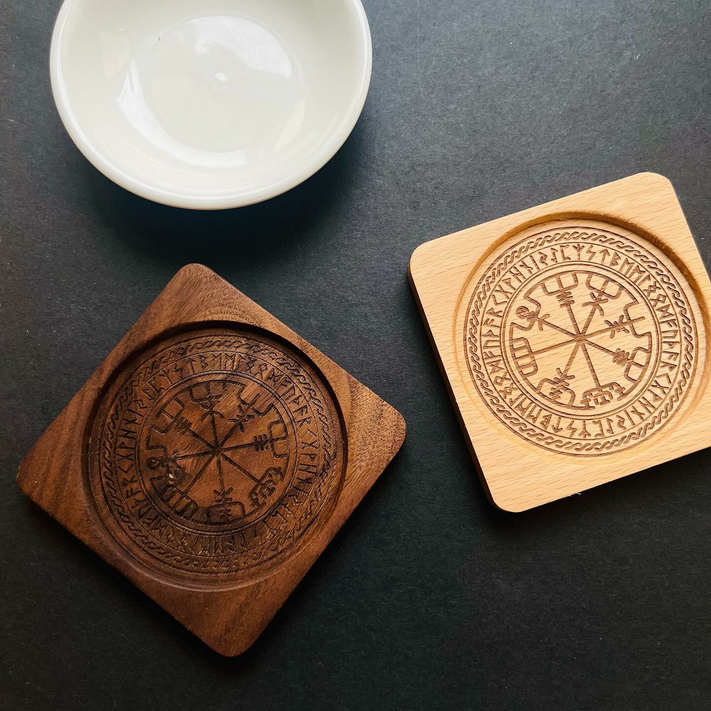 [原石] 胡桃木、櫸木 原木底座