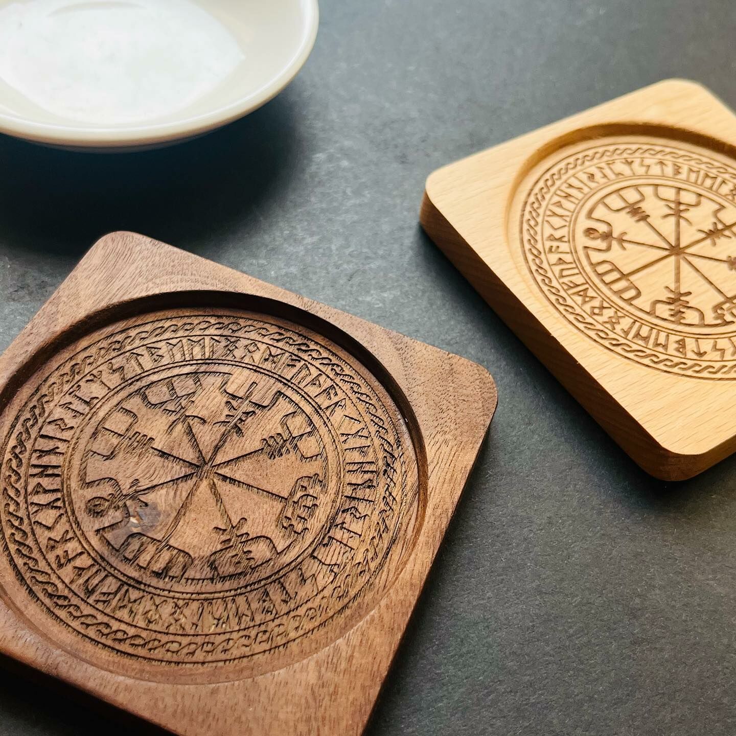 [原石] 胡桃木、櫸木 原木底座