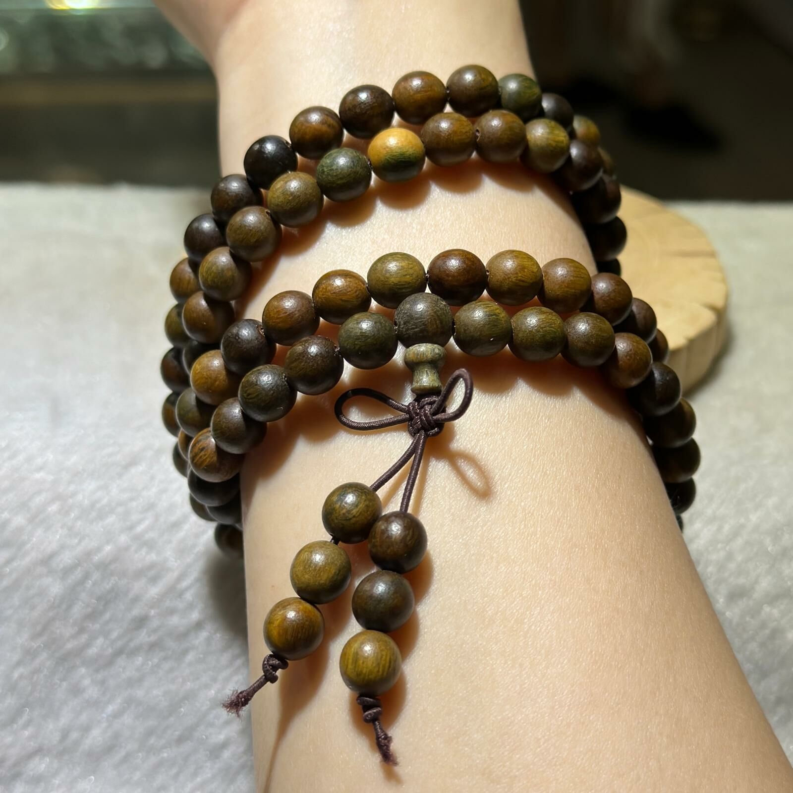 綠檀木108珠串 8 mm +/- (深)