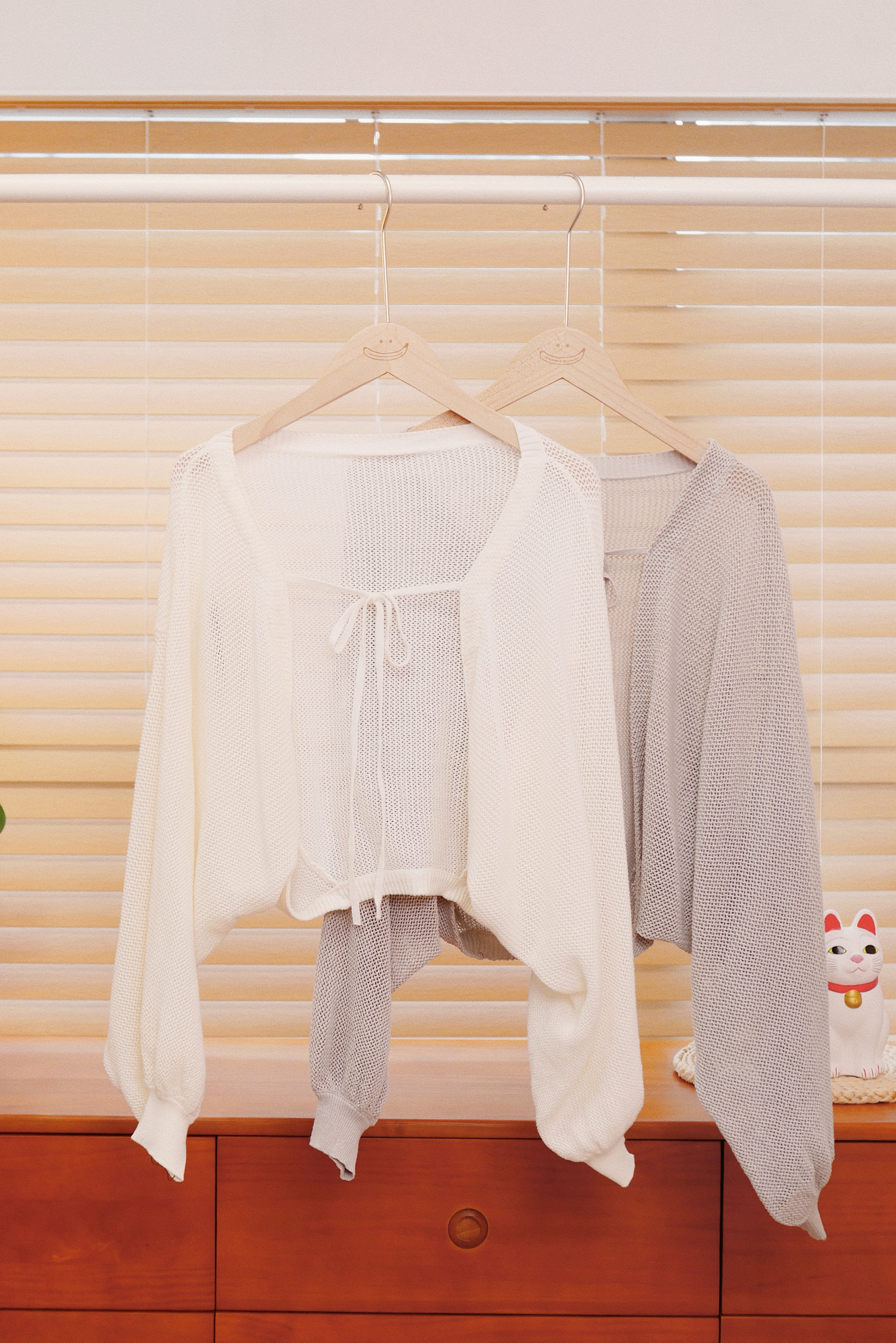 五色/ 兩著針織蝙蝠袖外套/ Two-Way Knitted Sleeves Jacket