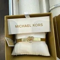 [S] MICHAEL KORS MKJX0004A710 HEART WITH MK BLING BLING LOG BRACELET,GOLD, 796483654747 (SMK1033)