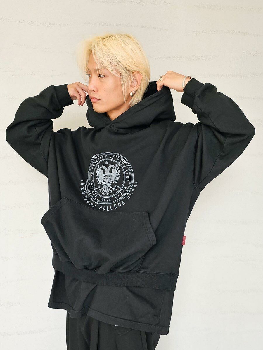 洗水英文字圖案連帽衛衣 VENTIQUE-009T