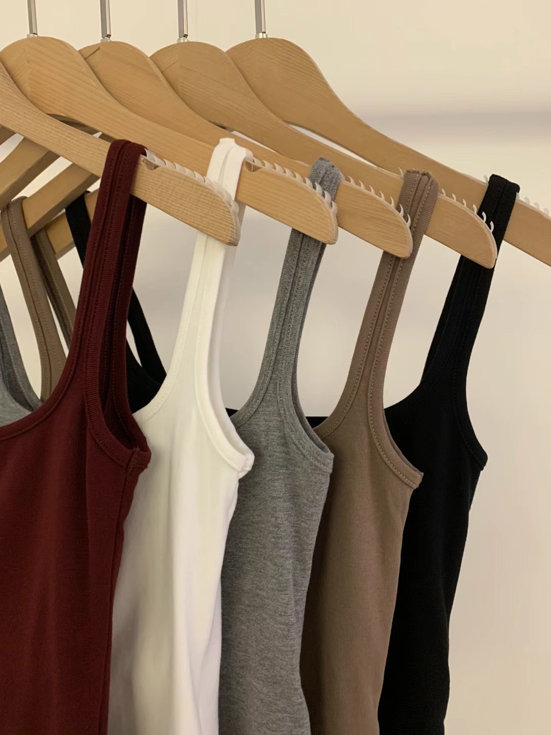 cotton 大領口打底(連pad)