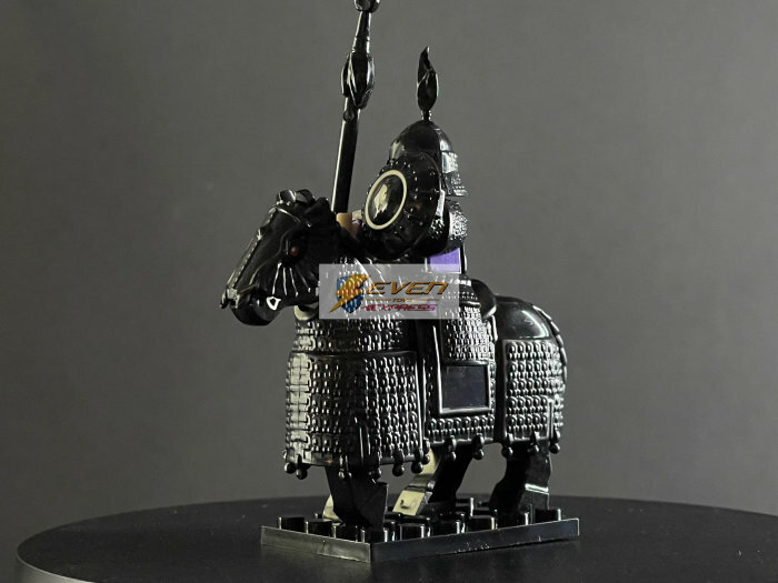 Custom minifig : Medival Knight Iron Pagoda