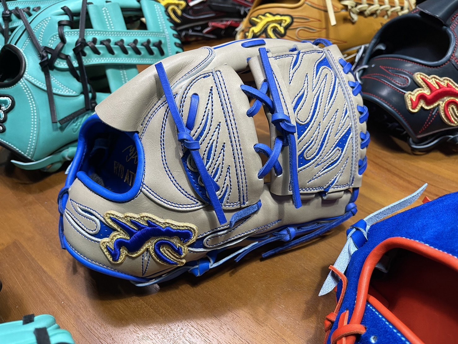 glove studio RYU 松坂大輔モデル　ティファニーブルー 5508000481812552_01_7049w.jpeg