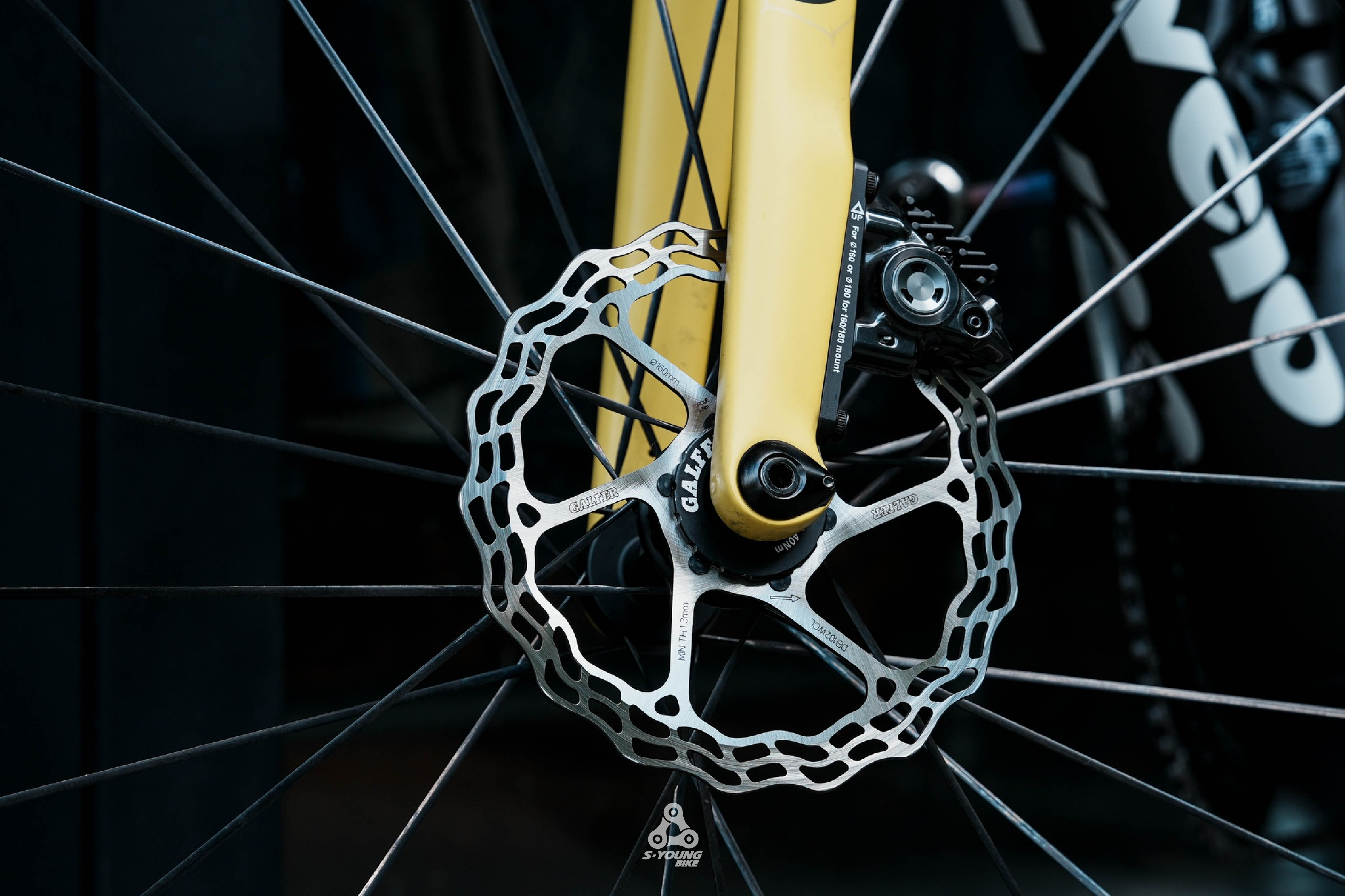 現貨【GALFER】Road Wave® 輕量化公路車中鎖式碟盤 / 160x1.8mm