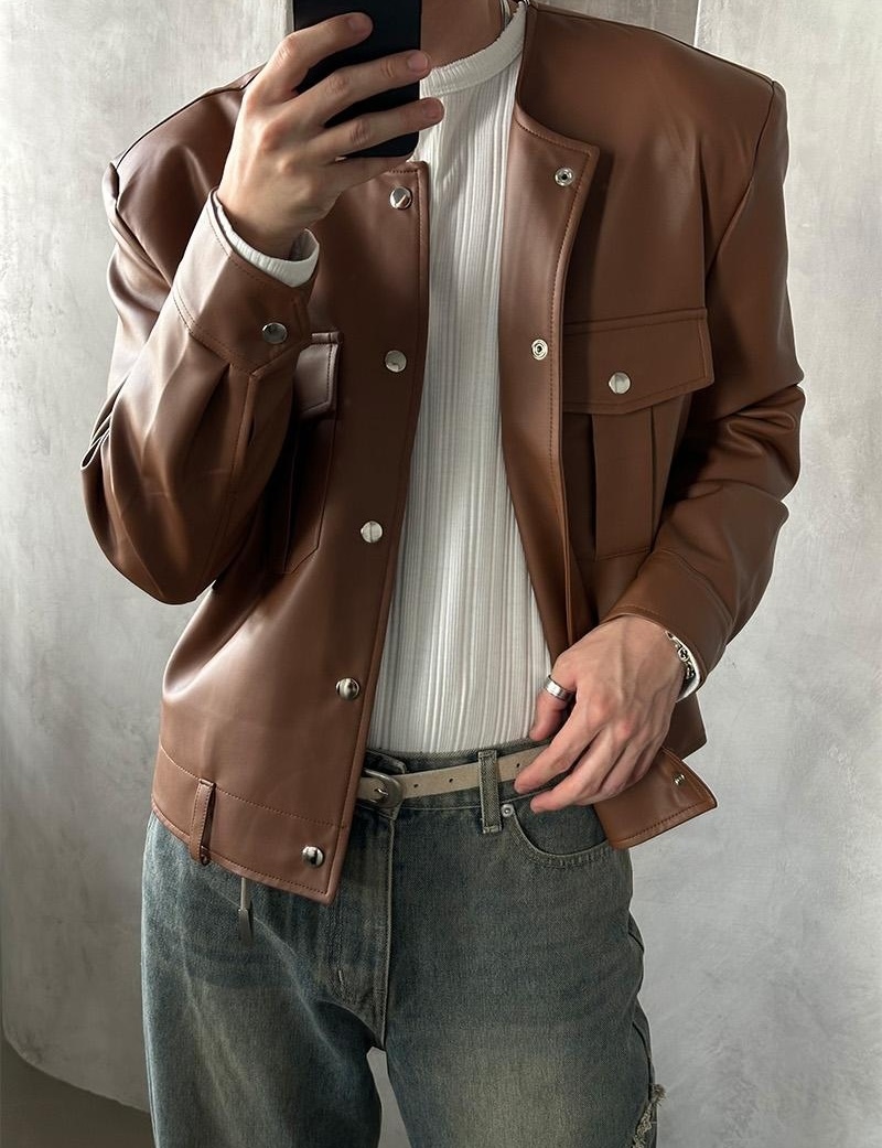 圓領口袋皮夾克