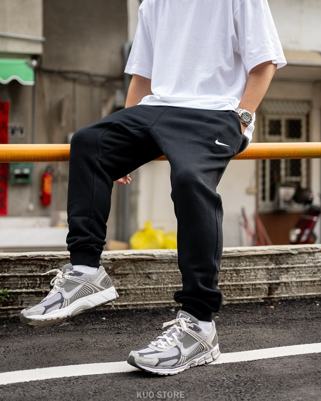 大人気の 預購】Nike 長褲NSW 棉褲刷毛縮口抽繩修身716831-010黑063灰227咖啡 ナイキ