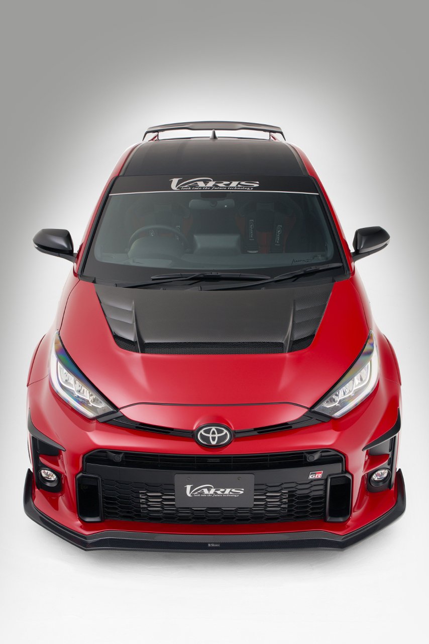 VARIS COOLING BONNET HOOD TOYOTA GR YARIS